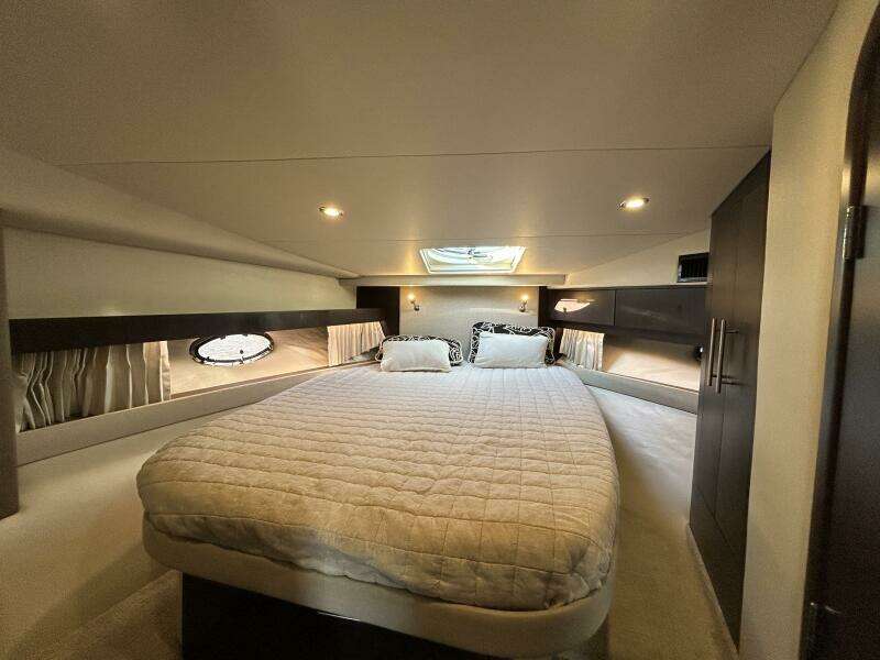 42ft Regal Yacht For Sale