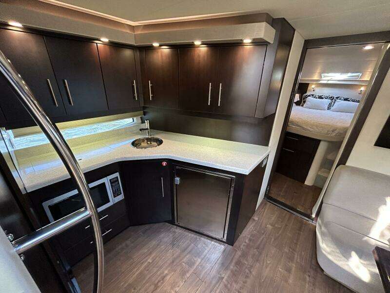 42ft Regal Yacht For Sale