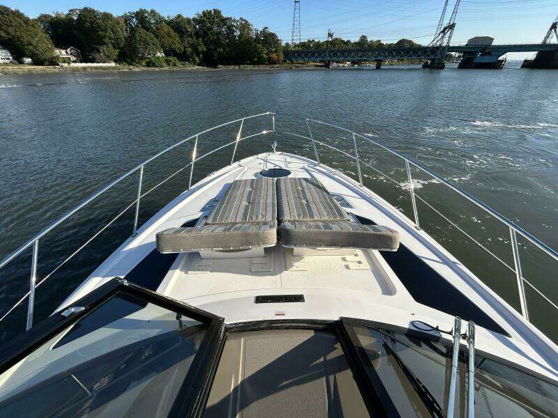 42ft Regal Yacht For Sale