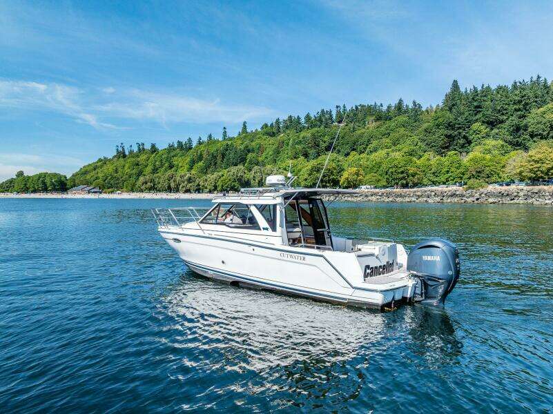 Cancelled  30ft Cutwater Yacht For Sale
