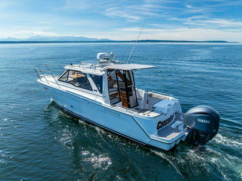 Cancelled  30ft Cutwater Yacht For Sale