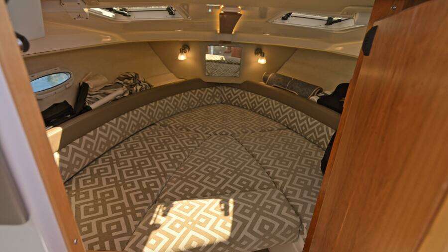 Cancelled  30ft Cutwater Yacht For Sale