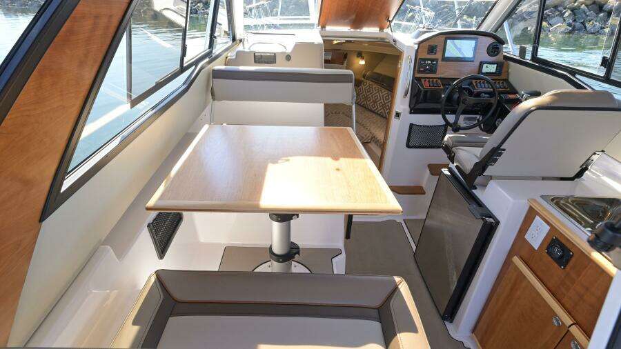Cancelled  30ft Cutwater Yacht For Sale