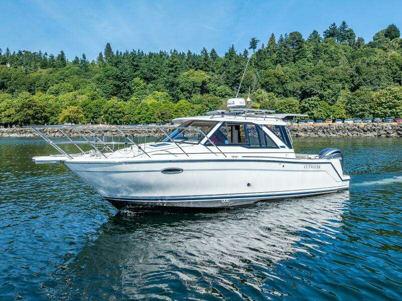 Cancelled  30ft Cutwater Yacht For Sale