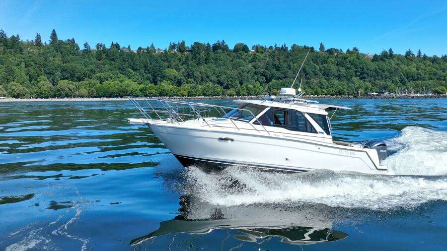 Cancelled  30ft Cutwater Yacht For Sale