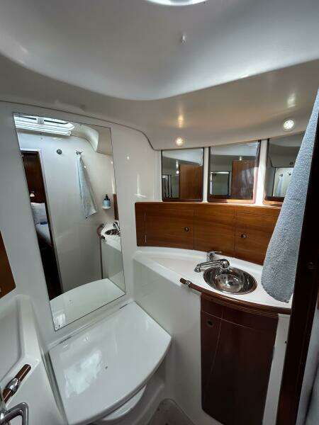 Unbound 47ft Beneteau Yacht For Sale