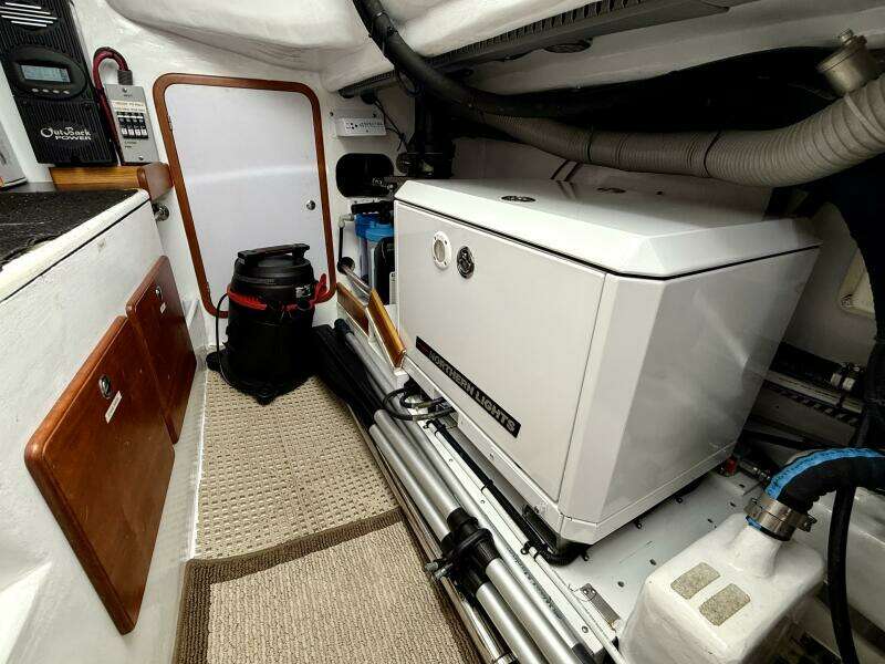 Starlight 46ft Outbound Yacht For Sale