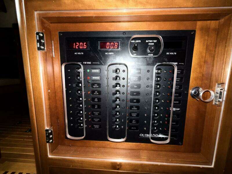 Starlight 46ft Outbound Yacht For Sale