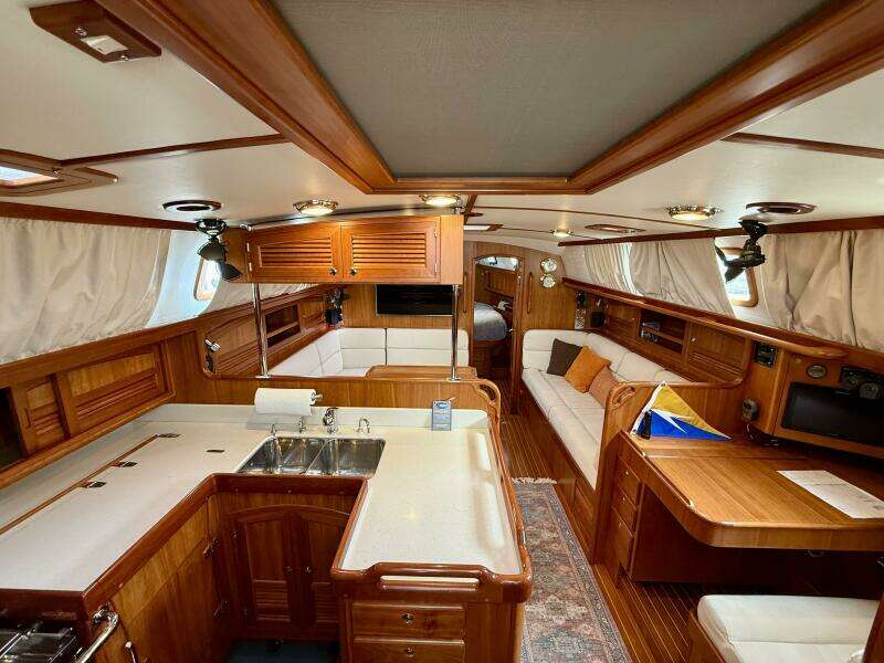 Starlight 46ft Outbound Yacht For Sale