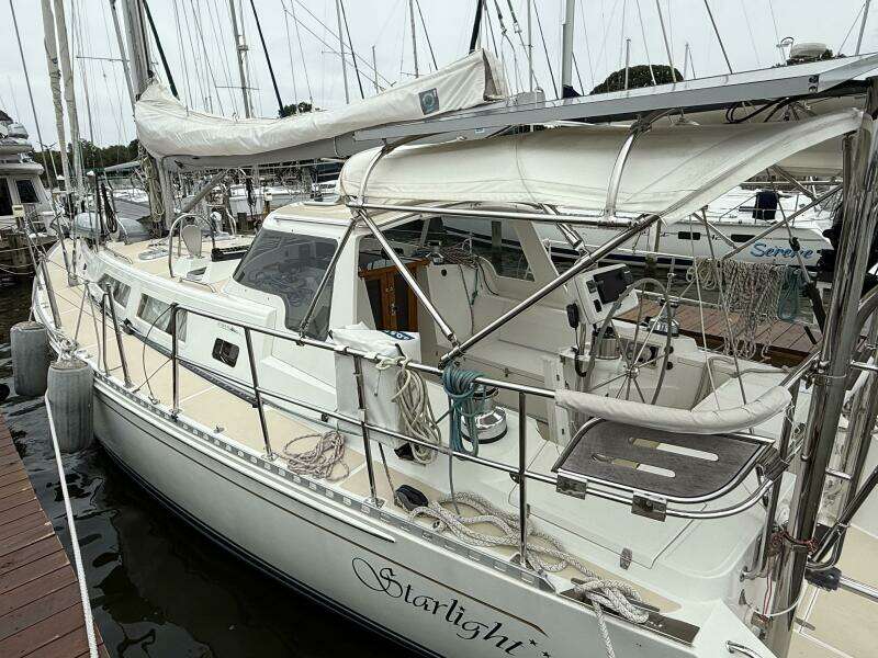 Starlight 46ft Outbound Yacht For Sale