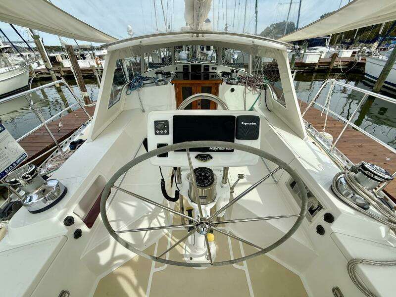 Starlight 46ft Outbound Yacht For Sale