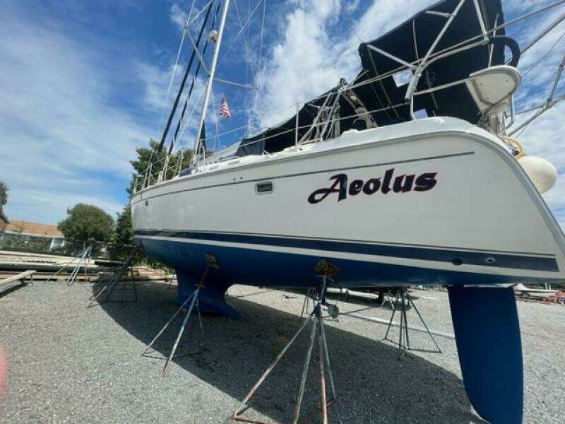Aeolus 49ft Hunter Yacht For Sale