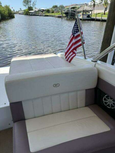 30ft Cobalt Yacht For Sale
