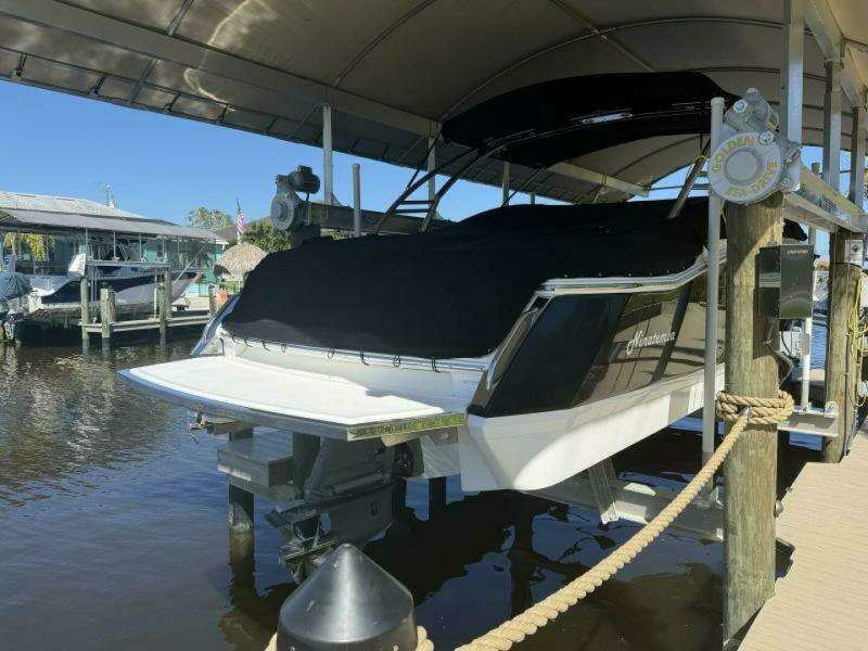 30ft Cobalt Yacht For Sale