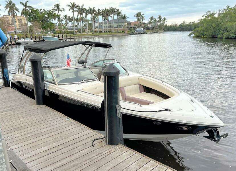 30ft Cobalt Yacht For Sale