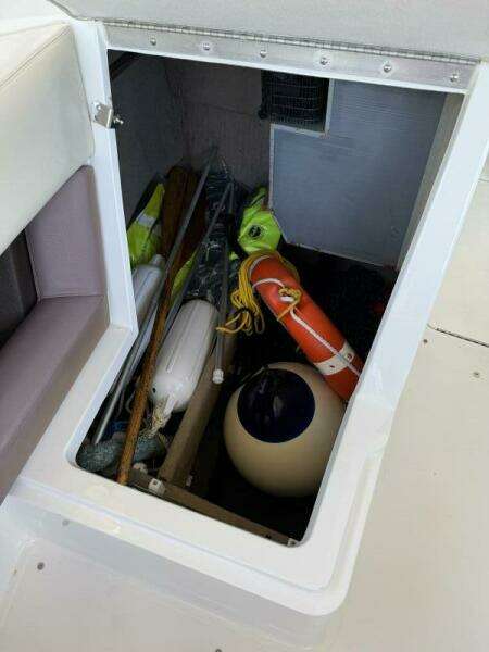 30ft Cobalt Yacht For Sale