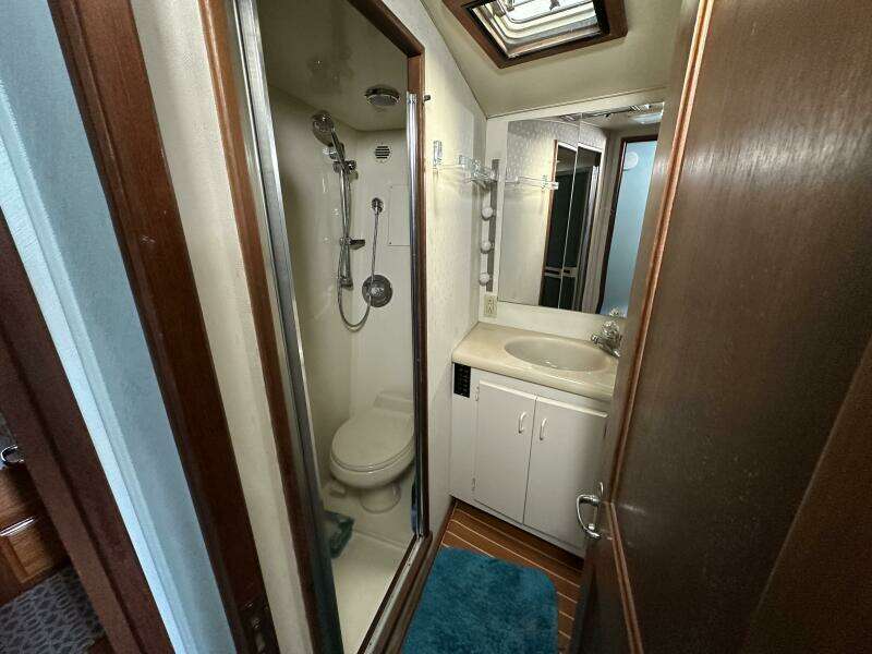 Marcie Clare 48ft Viking Yacht For Sale
