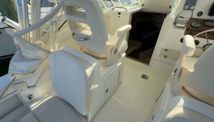28ft Albemarle Yacht For Sale