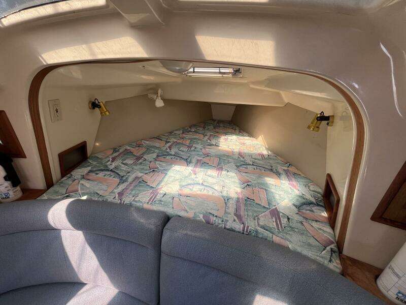 Papillon 30ft Hunter Yacht For Sale