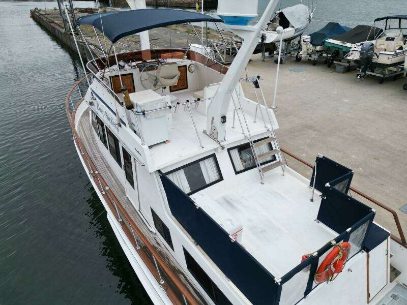 Deep Pockets 40ft Ocean Alexander Yacht For Sale Deep Pockets 40ft Ocean Alexander Yacht For Sale