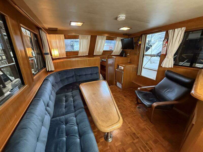 Deep Pockets 40ft Ocean Alexander Yacht For Sale Deep Pockets 40ft Ocean Alexander Yacht For Sale