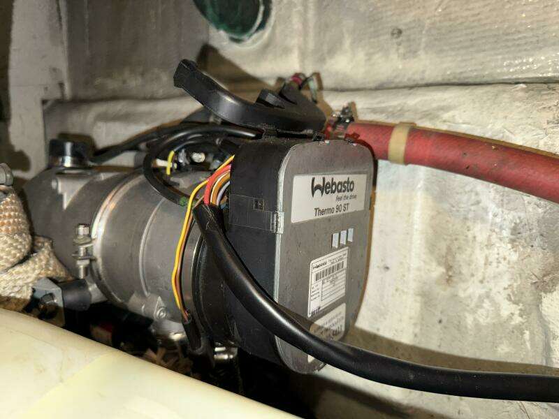 Deep Pockets 40ft Ocean Alexander Yacht For Sale Deep Pockets 40ft Ocean Alexander Yacht For Sale