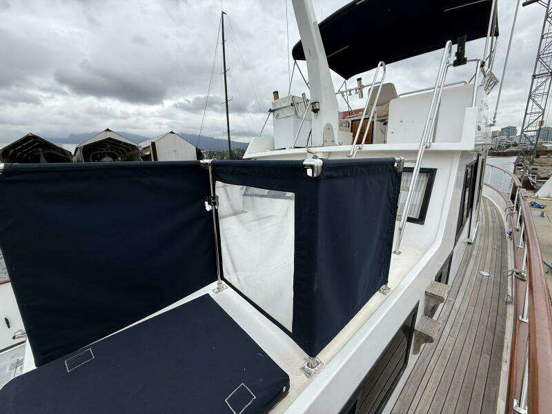 Deep Pockets 40ft Ocean Alexander Yacht For Sale Deep Pockets 40ft Ocean Alexander Yacht For Sale