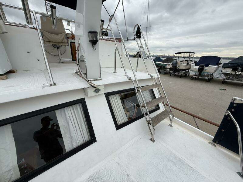 Deep Pockets 40ft Ocean Alexander Yacht For Sale Deep Pockets 40ft Ocean Alexander Yacht For Sale