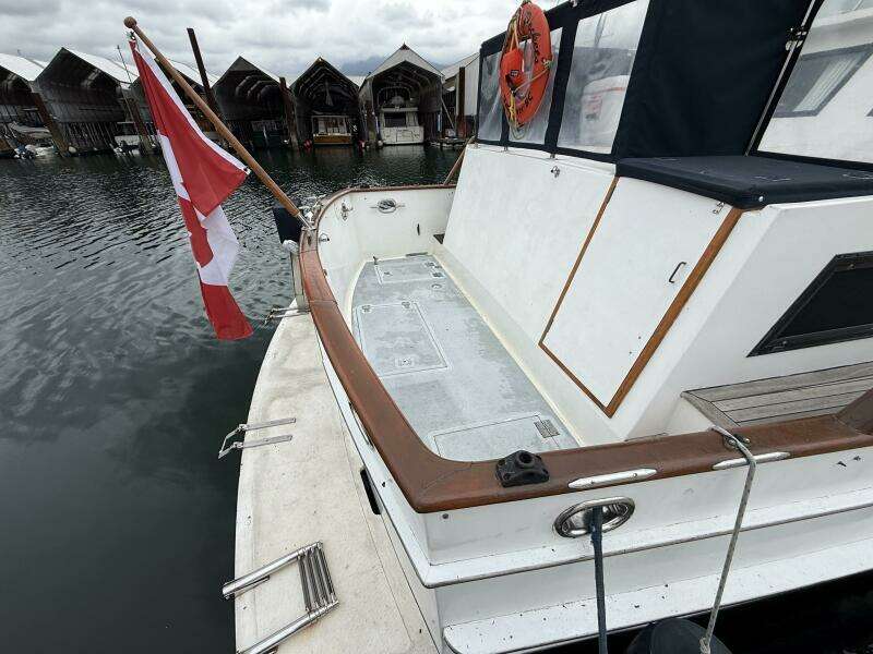 Deep Pockets 40ft Ocean Alexander Yacht For Sale Deep Pockets 40ft Ocean Alexander Yacht For Sale