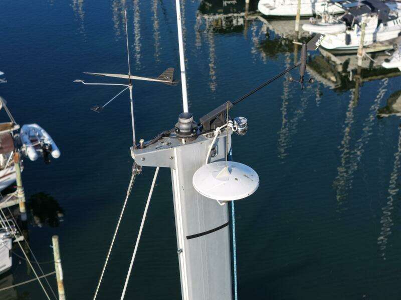 Cinnamon Girl 44ft Jeanneau Yacht For Sale