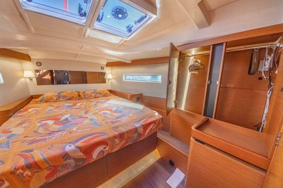 Cinnamon Girl 44ft Jeanneau Yacht For Sale