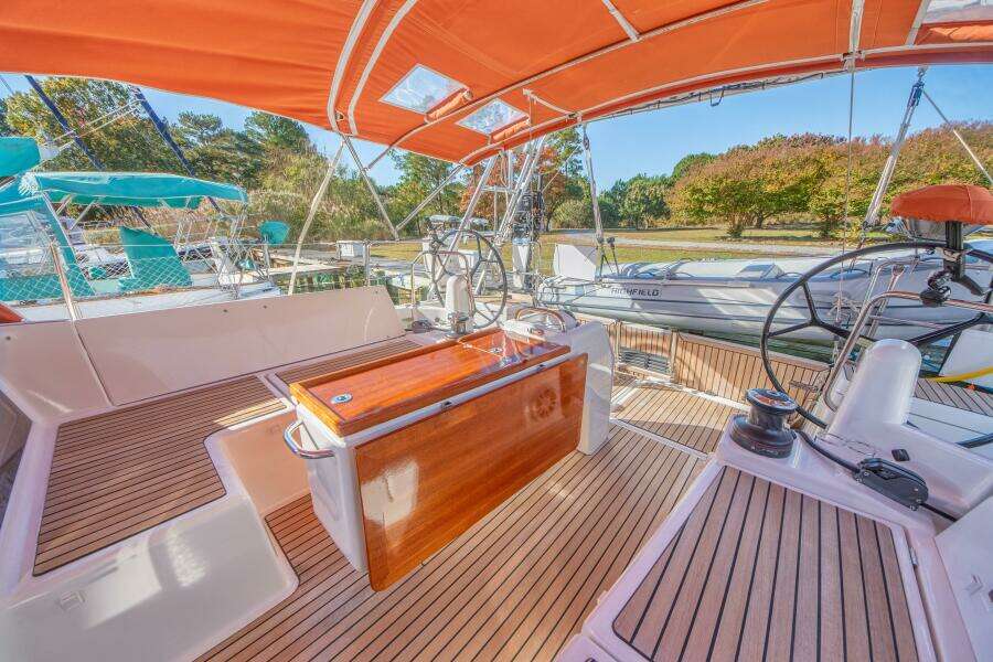 Cinnamon Girl 44ft Jeanneau Yacht For Sale