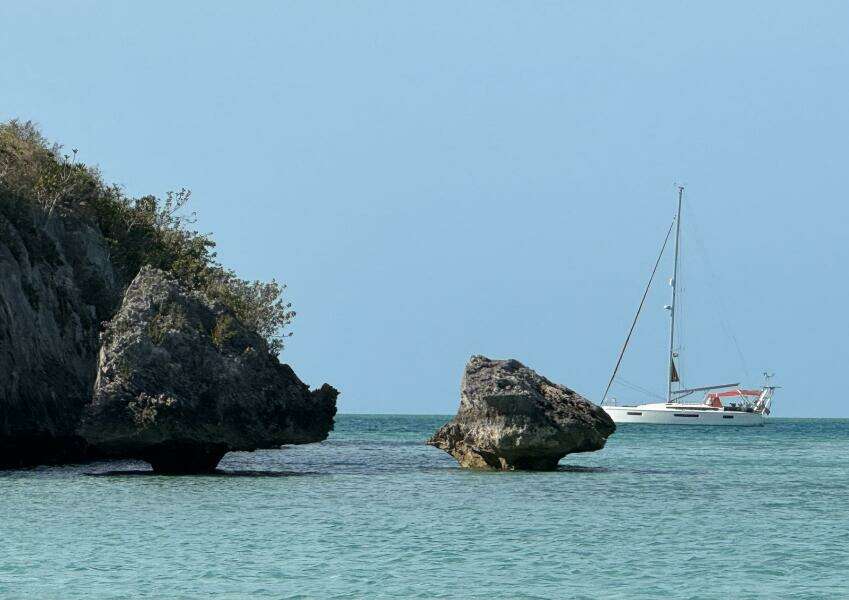 Cinnamon Girl 44ft Jeanneau Yacht For Sale