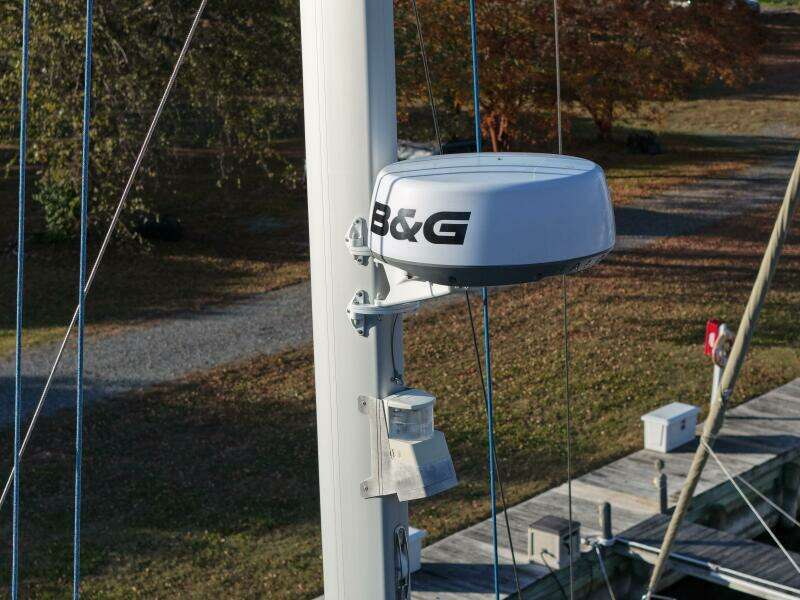 Cinnamon Girl 44ft Jeanneau Yacht For Sale