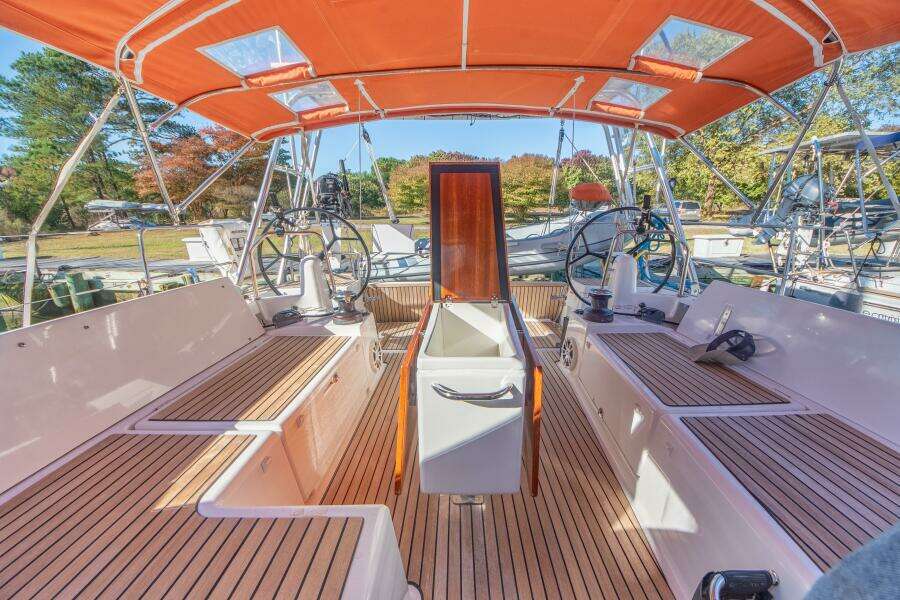 Cinnamon Girl 44ft Jeanneau Yacht For Sale