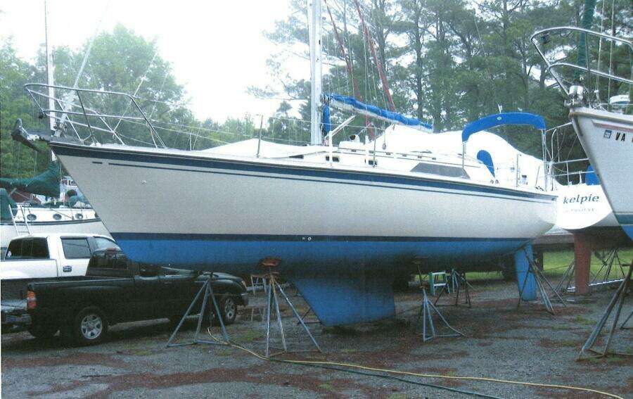 Finale 35ft O Day Yacht For Sale