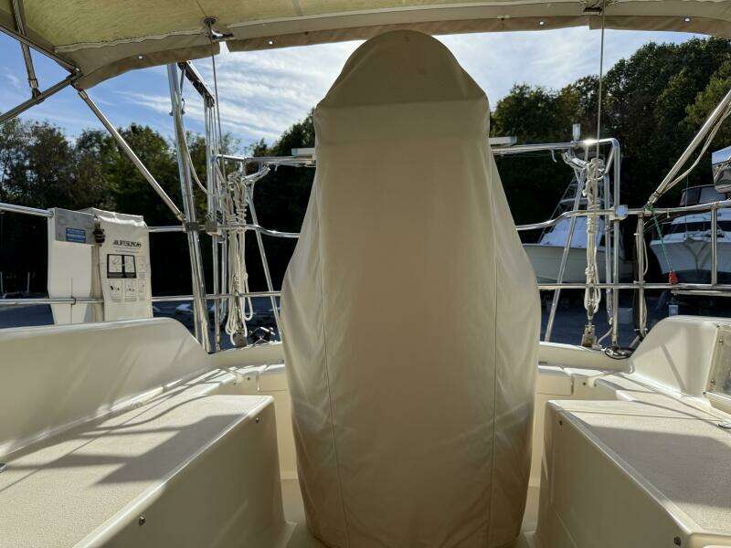 VIA 40ft Caliber Yacht For Sale
