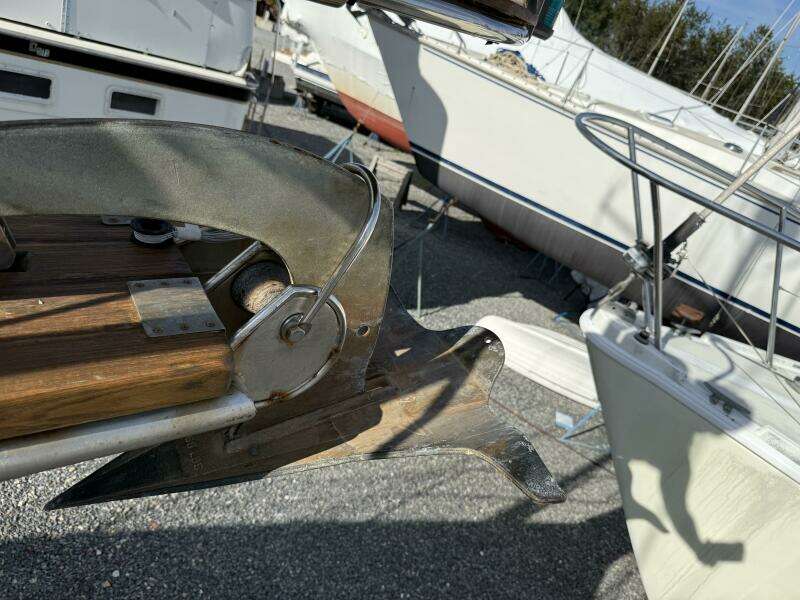VIA 40ft Caliber Yacht For Sale