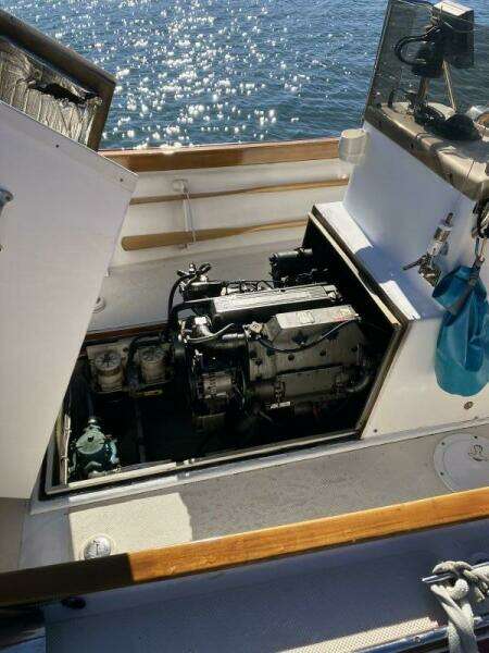 Ellie P 22ft Custom Yacht For Sale