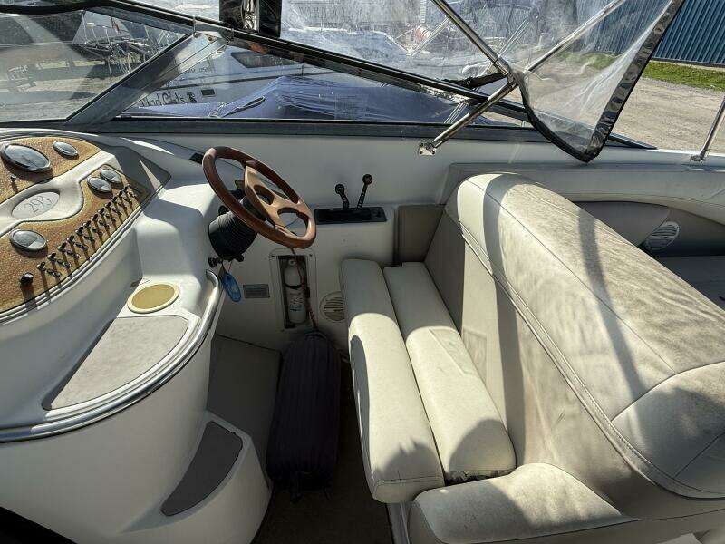 29ft Cobalt Yacht For Sale