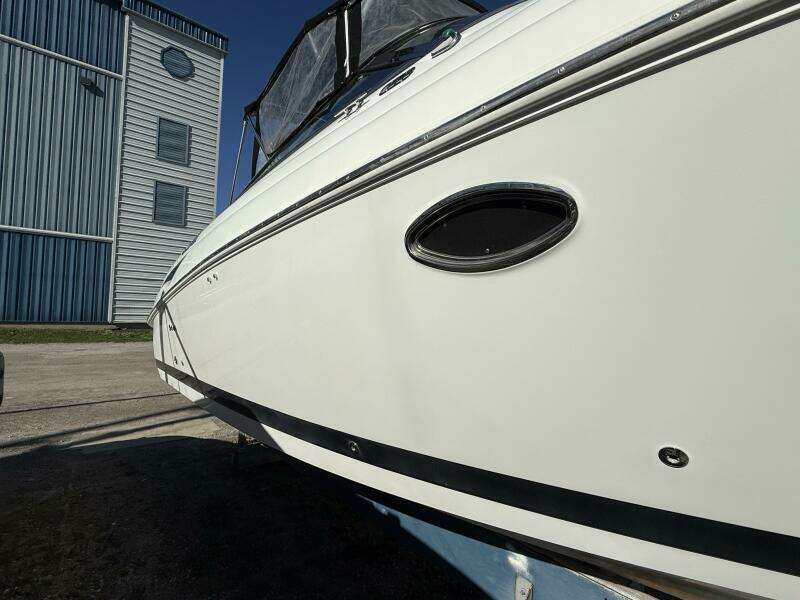 29ft Cobalt Yacht For Sale