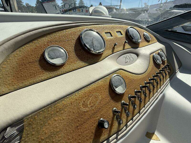 29ft Cobalt Yacht For Sale