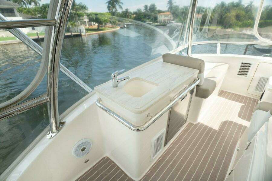 NO  7 43ft Riviera Yacht For Sale