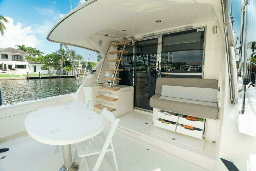 NO  7 43ft Riviera Yacht For Sale
