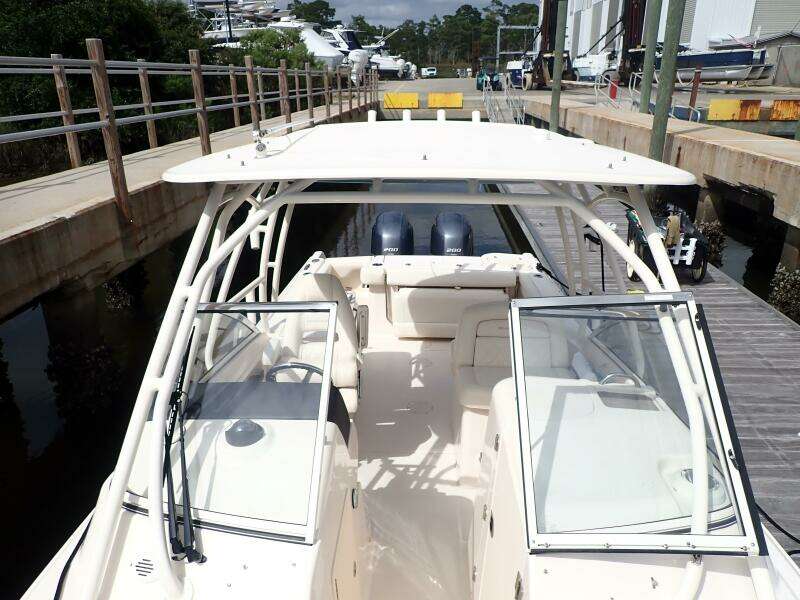 27ft Grady White Yacht For Sale