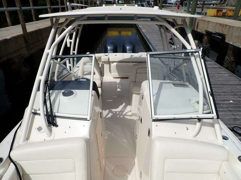 27ft Grady White Yacht For Sale