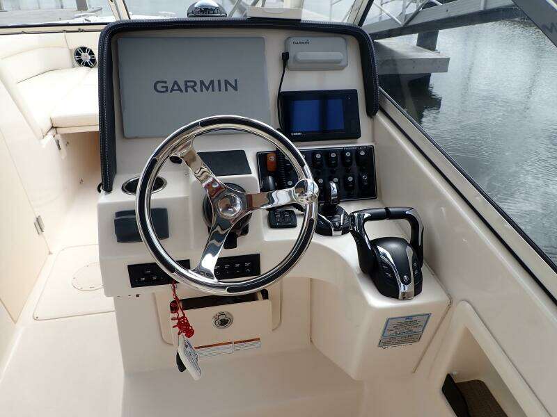 27ft Grady White Yacht For Sale
