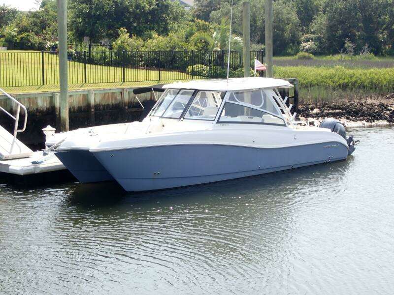 32ft World Cat Yacht For Sale