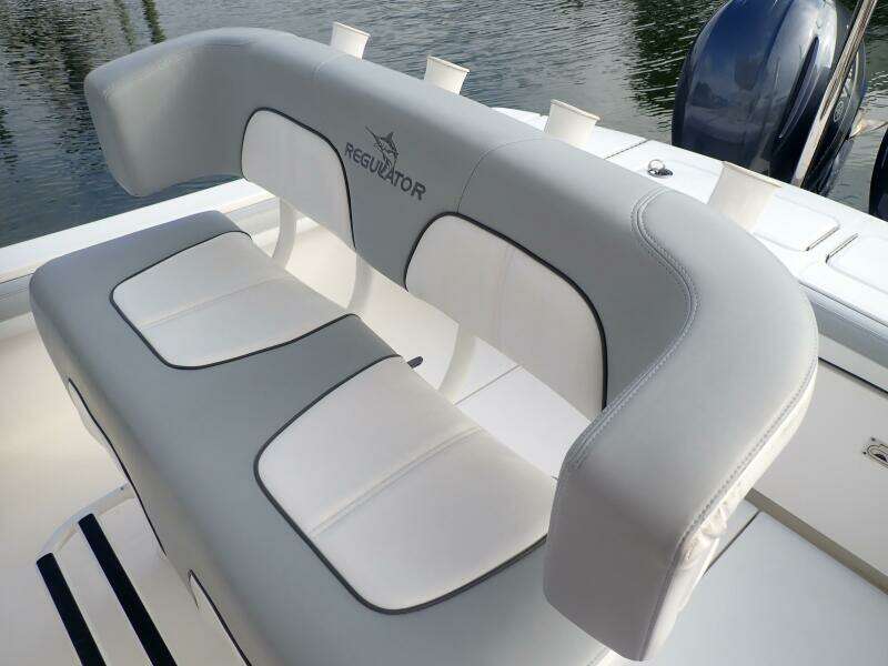 23ft Regulator Yacht For Sale