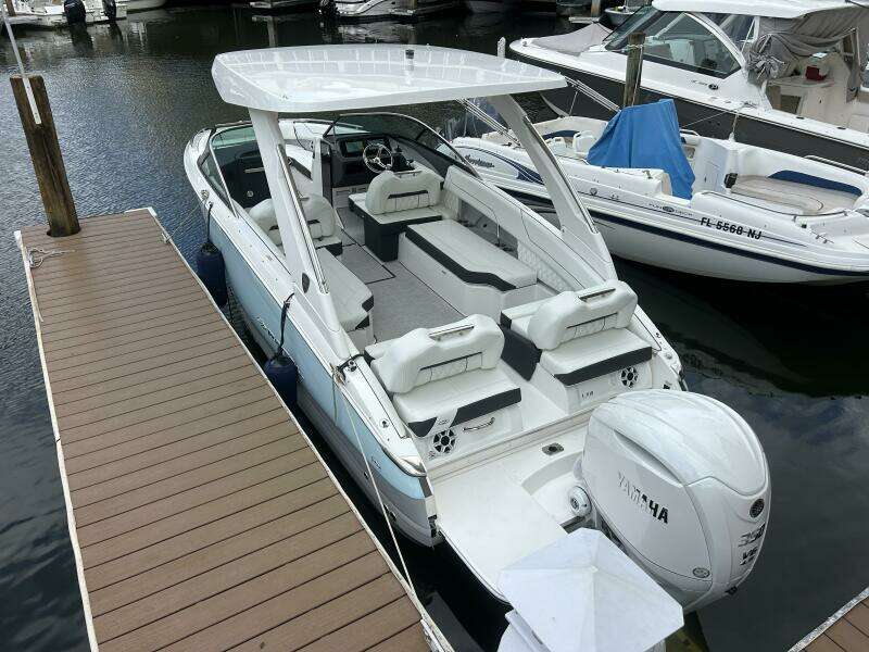 2026 Regal 26 LX6 - Stern